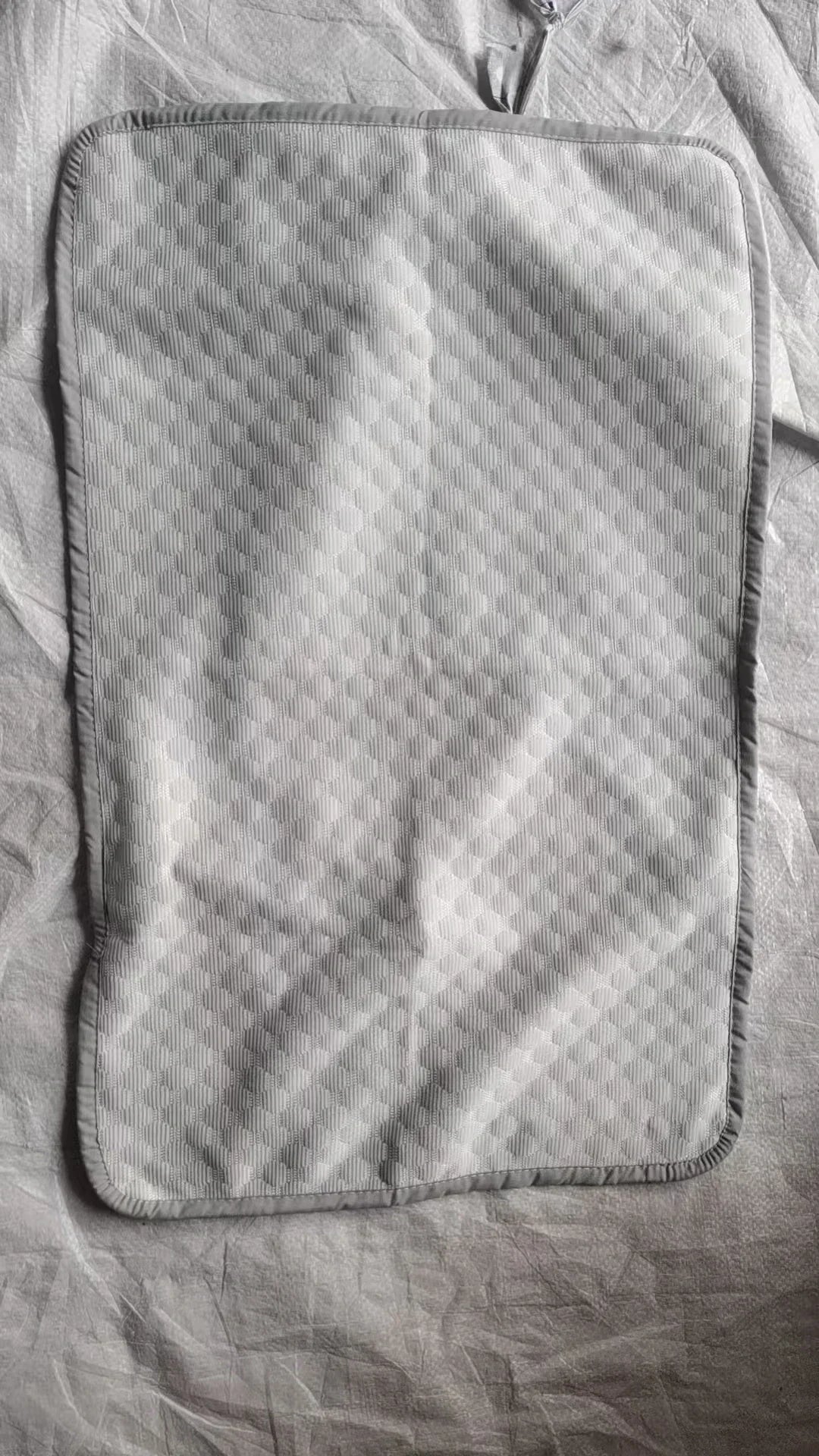 Cooling Bean Pillowcase — Summer Ice Feel Cover