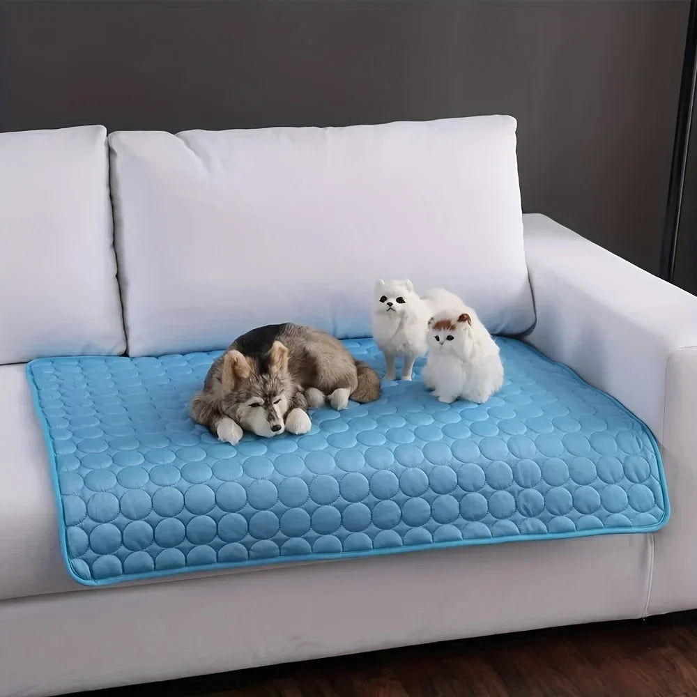 YEGBONG Cooling Pet Bed — Breathable Ice Silk Cushion